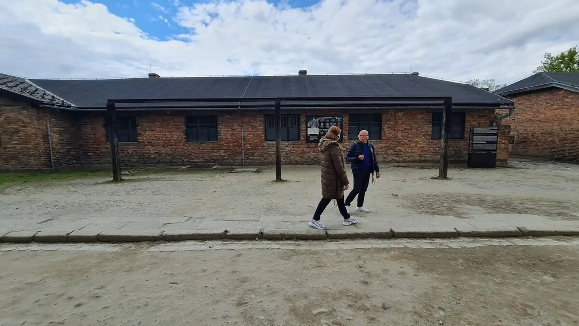 Campo de concentración 135