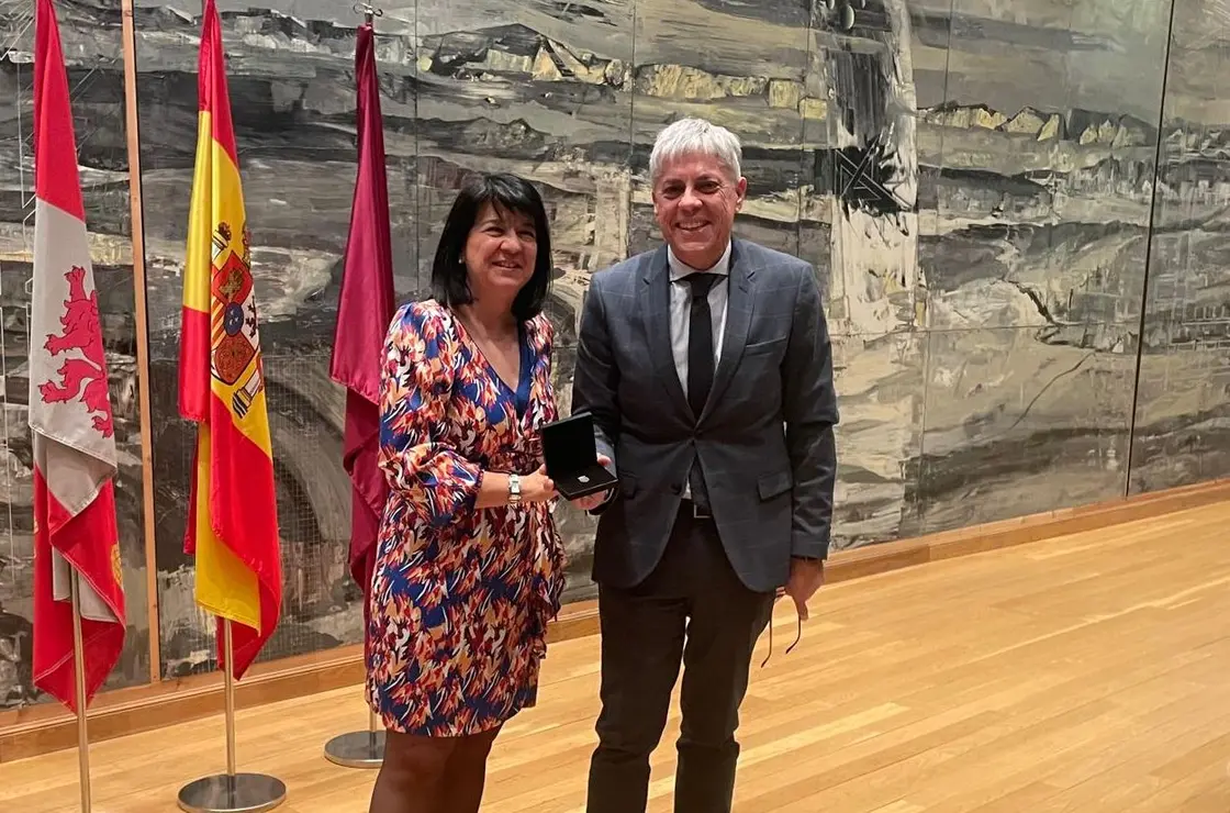 Acto entrega insignias III 1