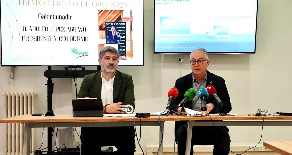 El presidente del Círculo Empresarial Leonés, Julio César Álvarez, y el secretario general, Nicesio Álvarez.