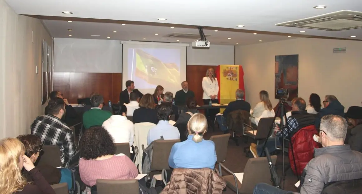 VOX El Bierzo organiza el encuentro de afiliados y simpatizantes.