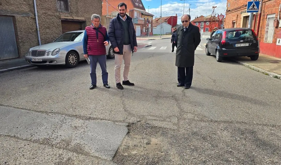 Visita del grupo municipal del Partido Popular de León.