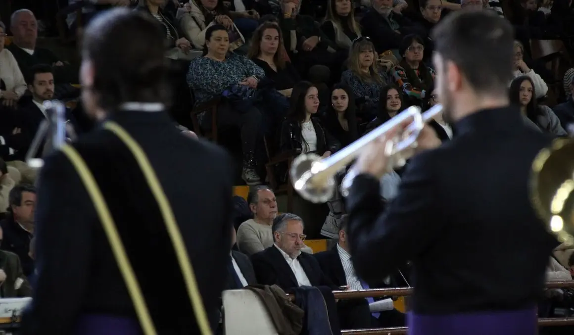 El presidente de las Cortes y de la Fundación de Castilla y León, Carlos Pollán, asiste al concierto ‘El Sonido de la Pasión’, con el subdelegado del Gobierno, Héctor Alaiz; el delegado Territorial, Eduardo Diego y el Procurador del Común, Tomás Quintana