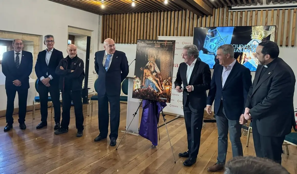 Presentación de la campaña de Semana Santa de León 2025 en la Cámara de Comercio.4