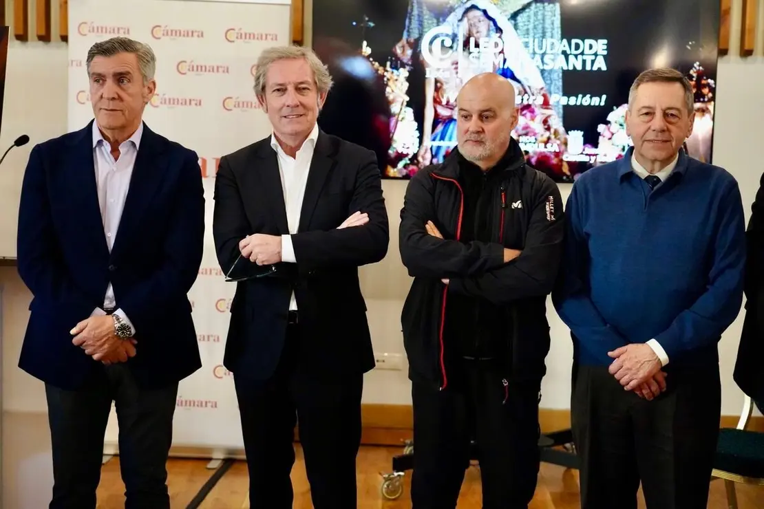 El presidente de la Cámara de Comercio de León, Javier Vega, presenta la tradicional campaña de promoción y difusión de la Semana Santa