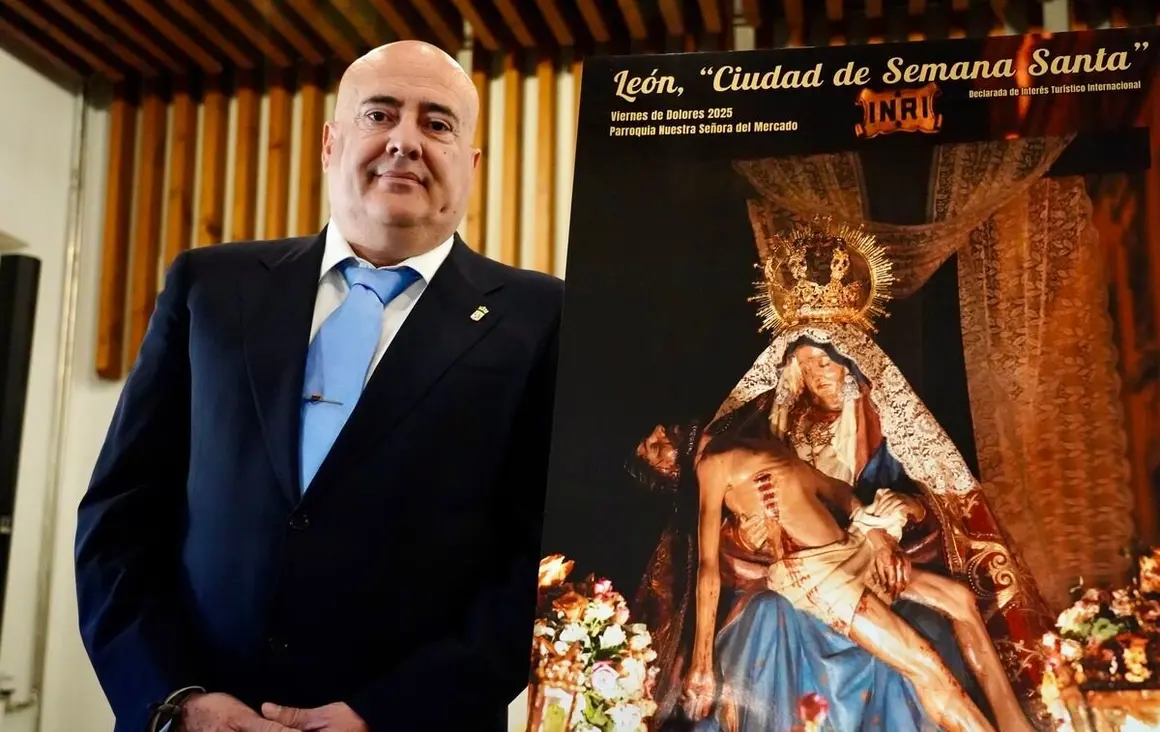 El presidente de la Cámara de Comercio de León, Javier Vega, presenta la tradicional campaña de promoción y difusión de la Semana Santa
