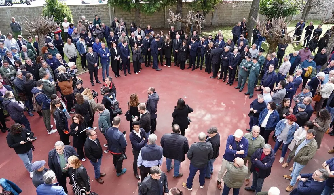 El obispo de León, Luis Ángel de las Heras, preside el funeral de los cuatro mineros del municipio de Villablino muertos en la mina de Cerredo en Degaña (Asturias), al que asistirá, entre otros, la ministra para la Transición Ecológica y el Reto Demográfico, Sara Aagesen