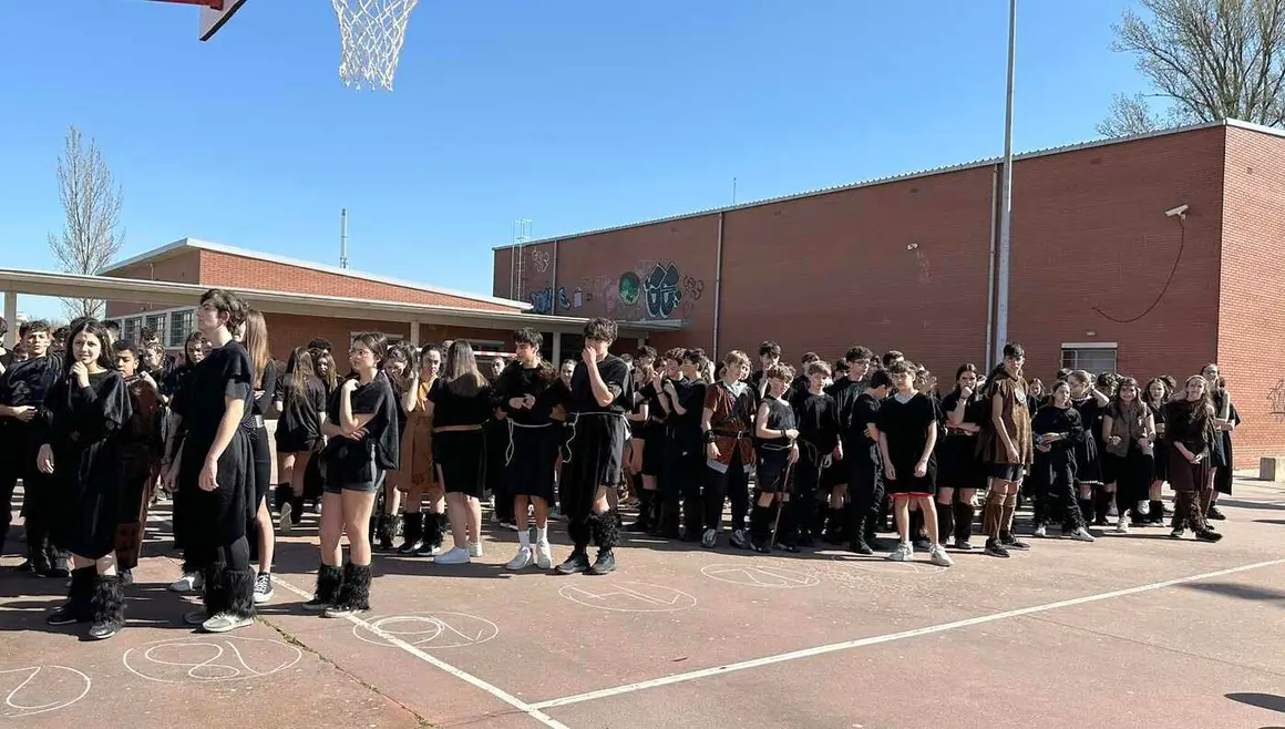 León romano 13