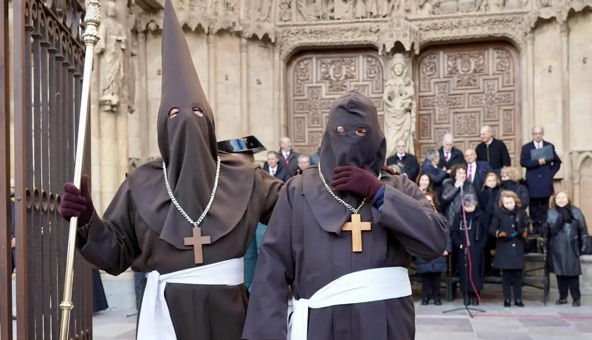 Procesión de El Perdón este Martes Santo (2)