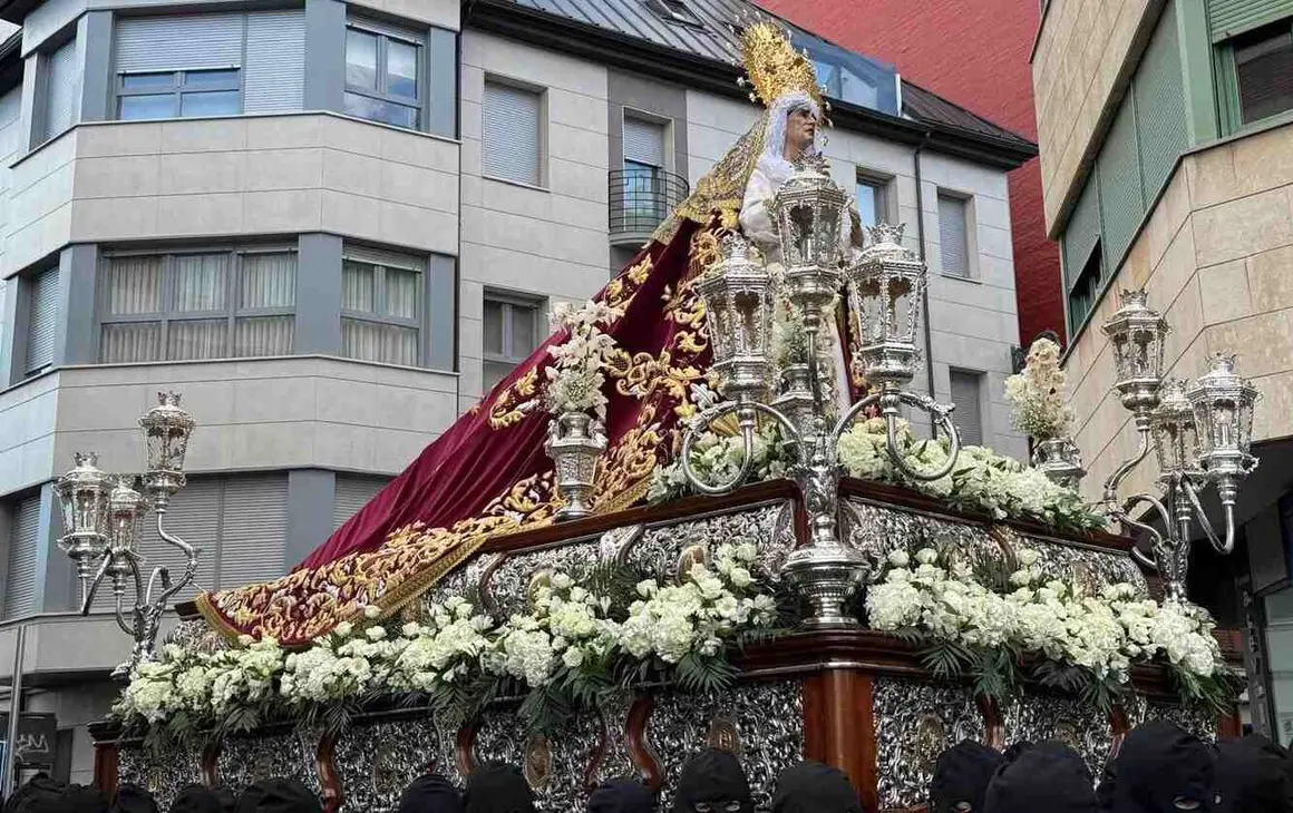Dolor de nuestra Madre 15