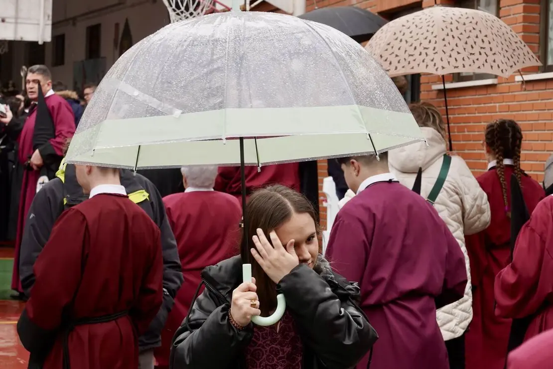 Celebración del acto del Desenclavo de Cristo tras la suspensión de la procesión organizada por la Cofradía del Santo Cristo del Desenclavo Foto Campillo (7).jpeg
