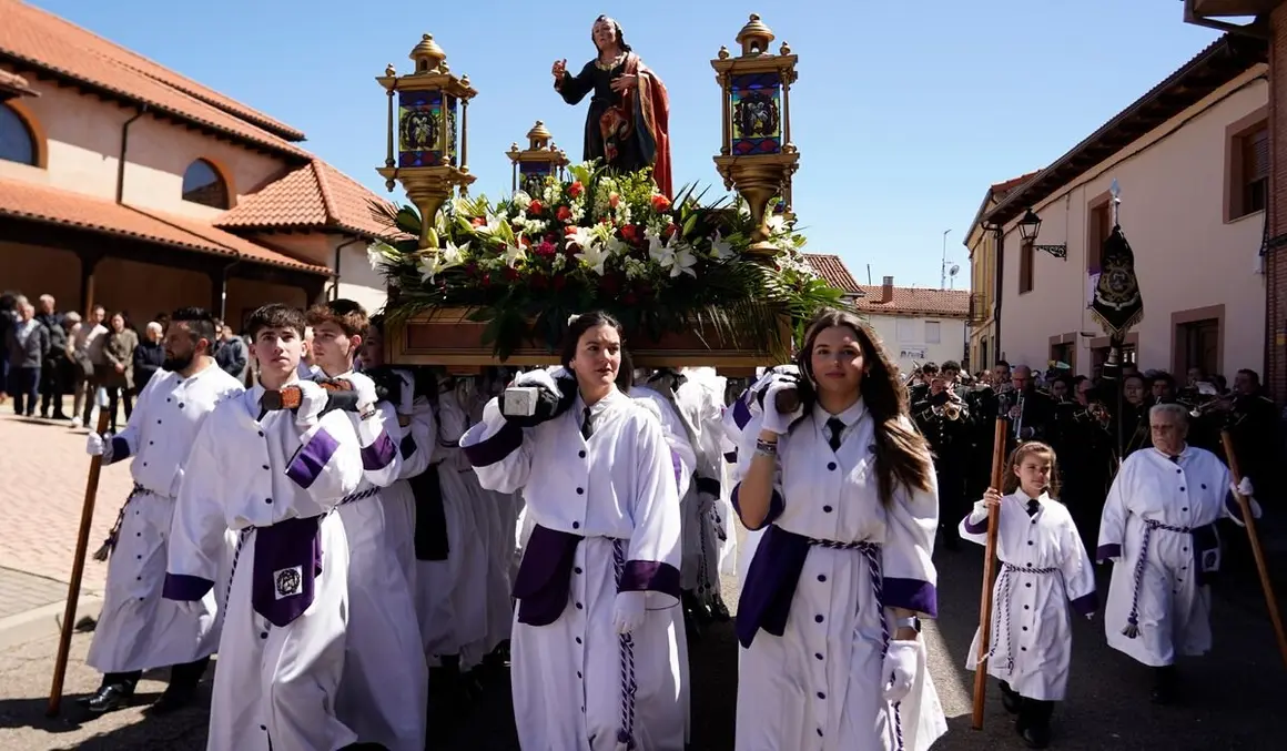 Domingo de Pascua en Santa Marina del Rey.
