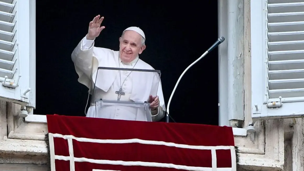 Luto por la muerte del Papa Francisco.