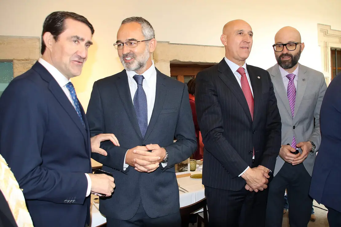 El director científico de Computación Cuántica de Google, Sergio Boixo recibe el premio Leonés del Año 2024 Fotos Peio García (9).jpg