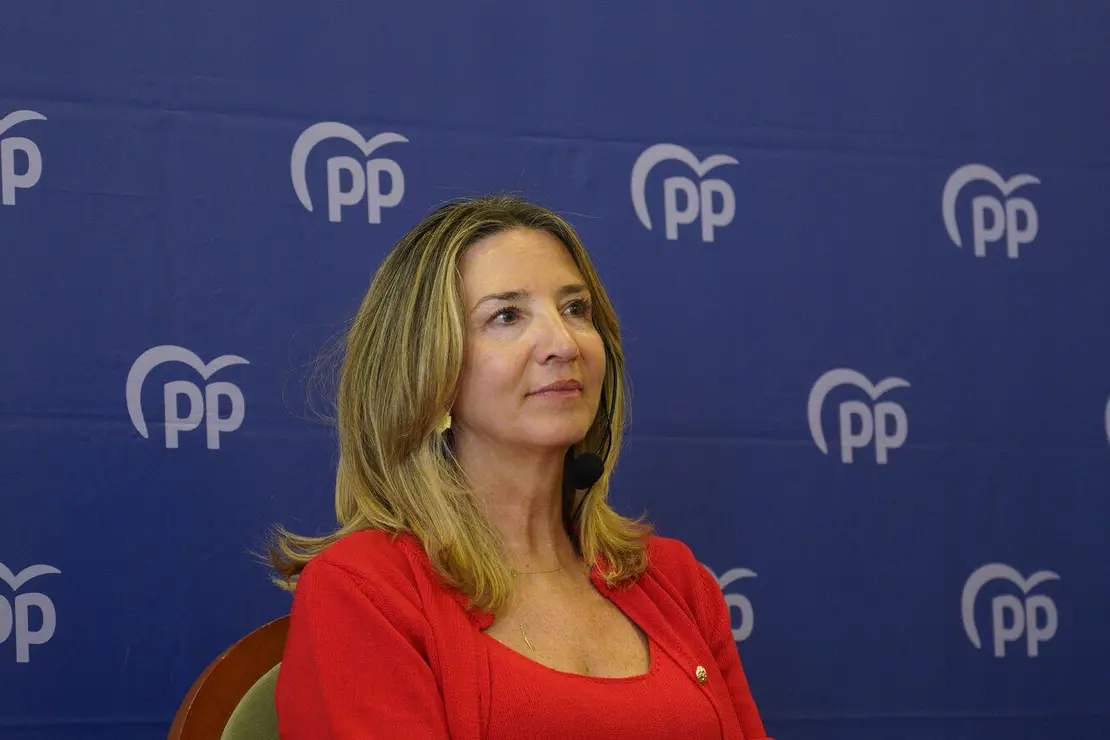 La portavoz del PP en el Senado asiste a los ‘Encuentros Populares’ en Ponferrada Foto César Sánchez (8)