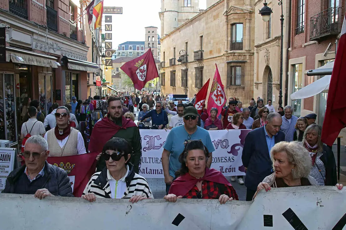 Homenaje a los héroes leoneses de la Guerra de Independencia Fotos Peio García (10)