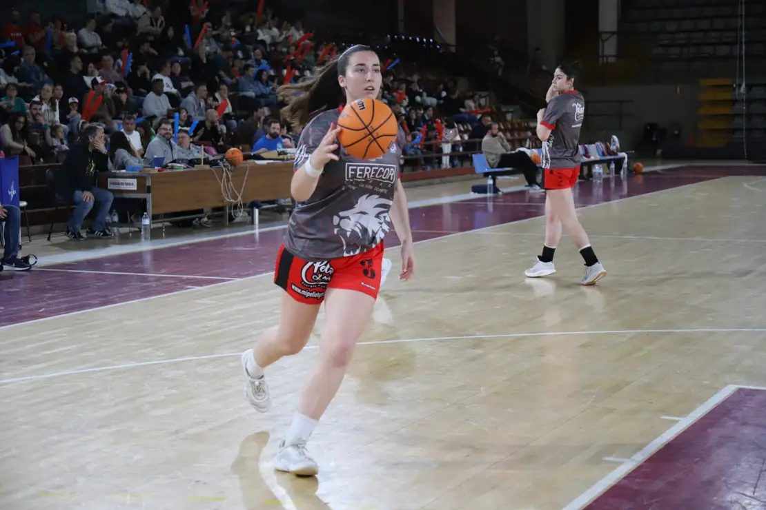 Baloncesto Femenino León 12