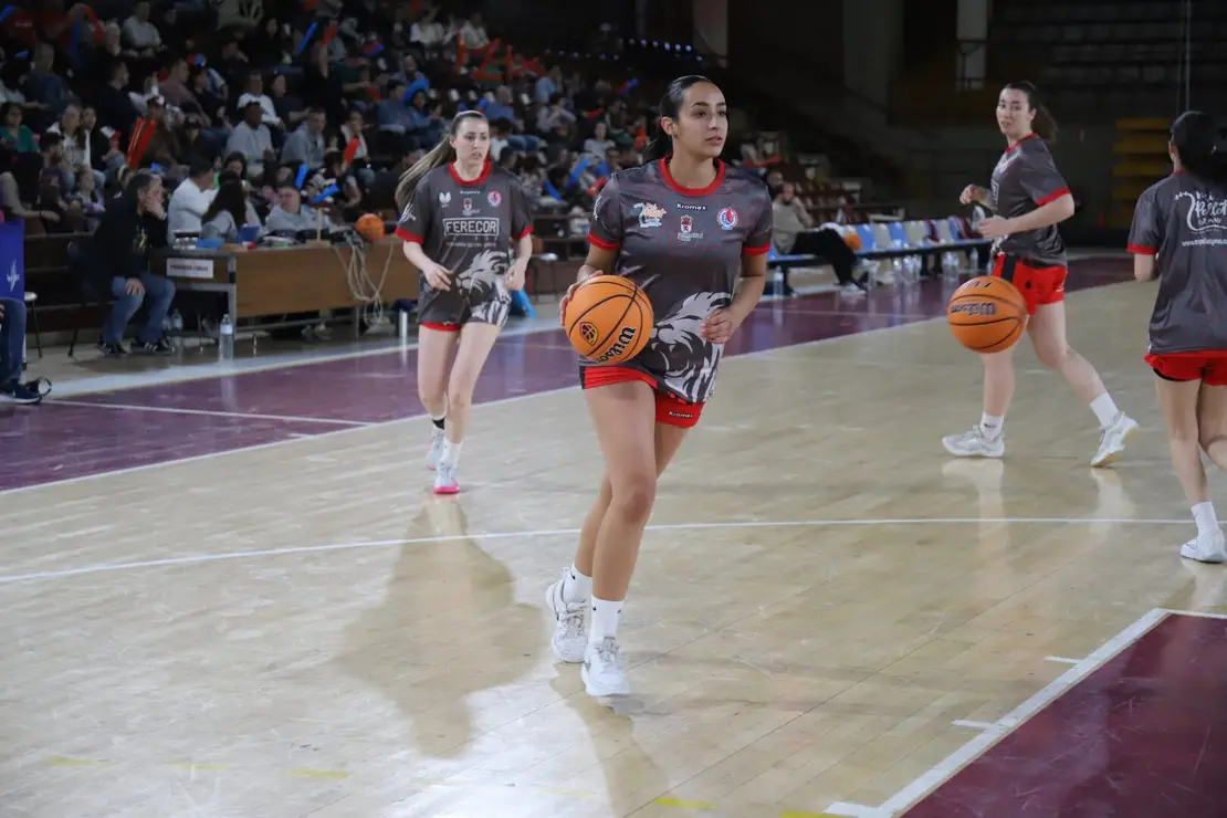 Baloncesto Femenino León 13