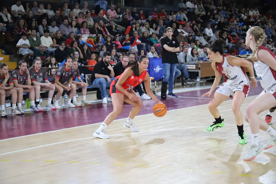 Baloncesto Femenino León 15