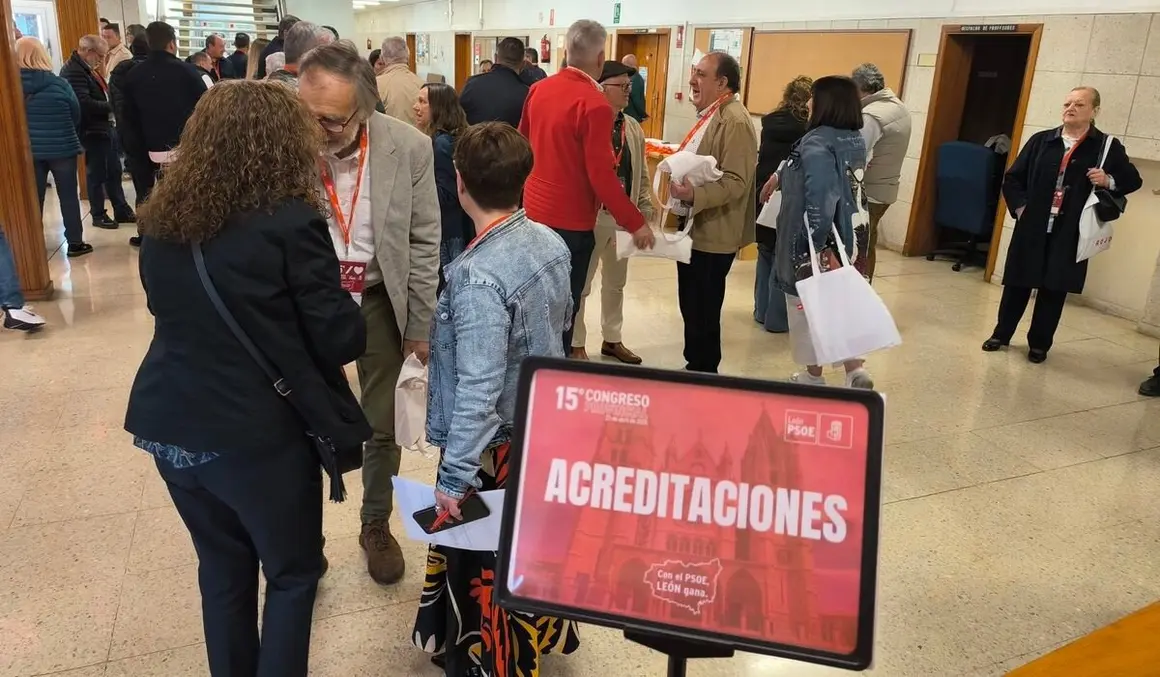 Acreditaciones de los delegados, invitados y comité ejecutivo provincial.2