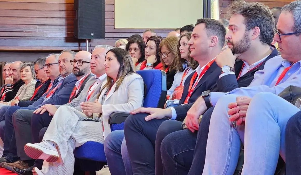 Comienzo del 15°Congreso Provincial del PSOE León.2