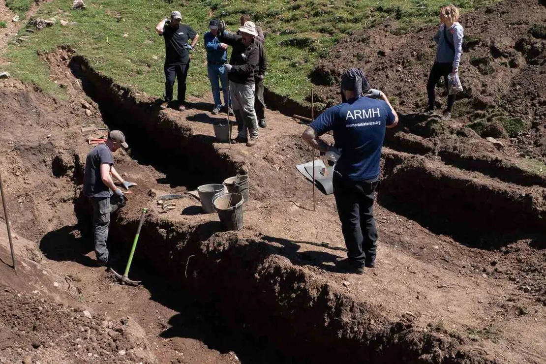 Exhumaciones realizadas durante los trabajos acometidos en Busdondo (8)