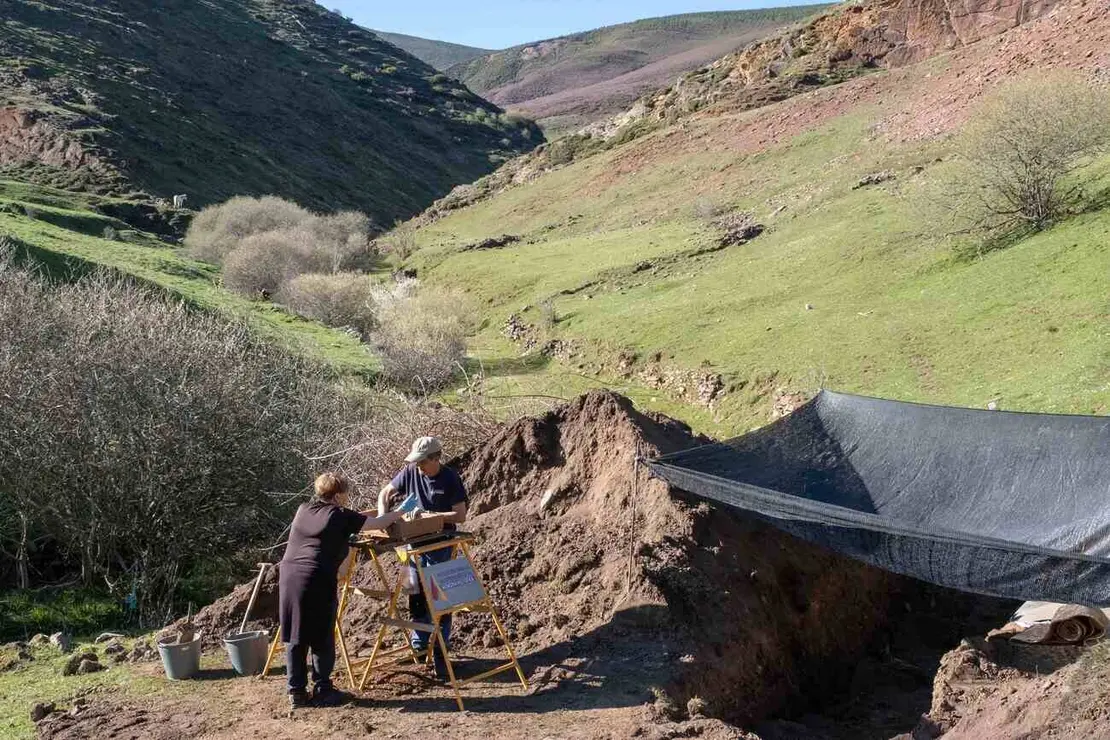 Exhumaciones realizadas durante los trabajos acometidos en Busdondo (14)