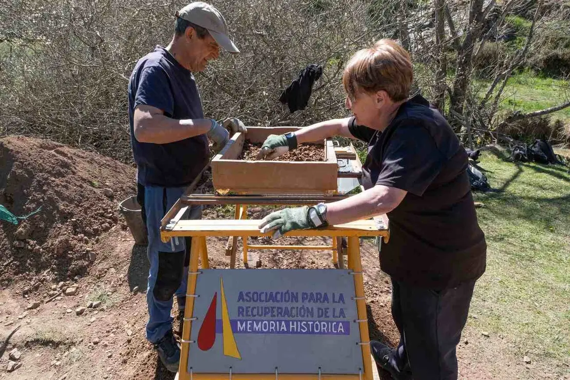 Exhumaciones realizadas durante los trabajos acometidos en Busdondo (26)
