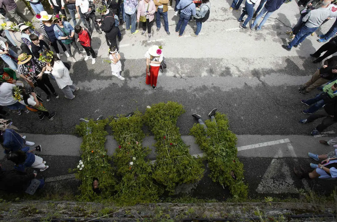 Villafranca del Bierzo, celebra su tradicional Fiesta de los Maios, declarada Fiesta de Interés Turístico Provincial Foto César Sánchez (10).jpg
