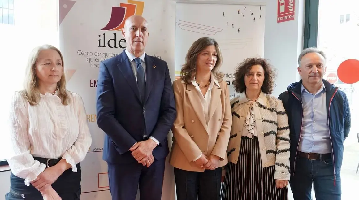 El alcalde de León, José Antonio Diez, y la rectora de la Universidad de León, Nuria González, presentan del Grado en Ciencias Gastronómicas de la ULE