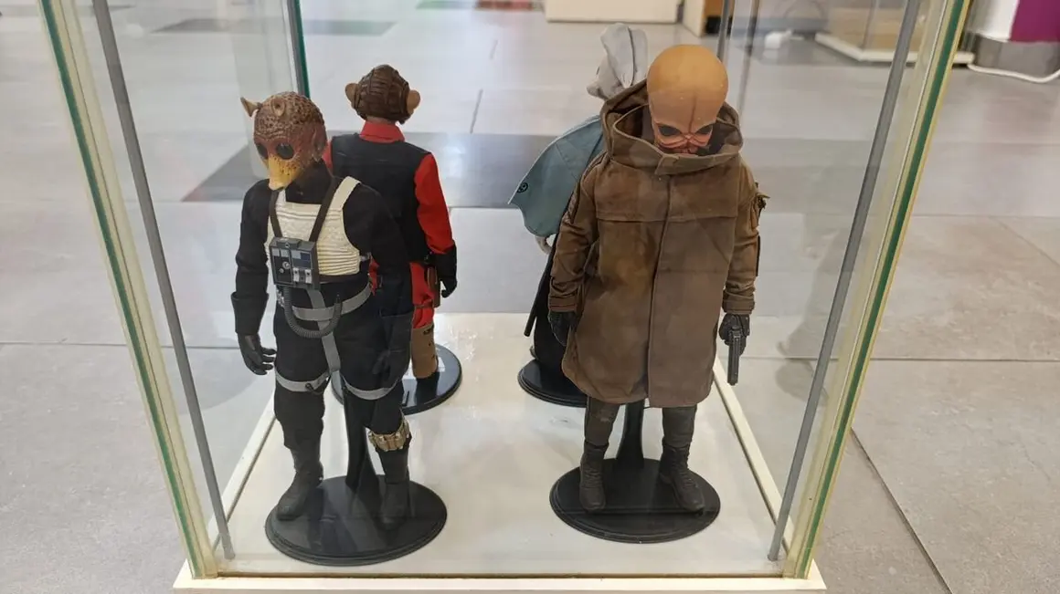 Obras del escultor Jorge Pérez expuestas en Mi tienda Nelybel de León.26