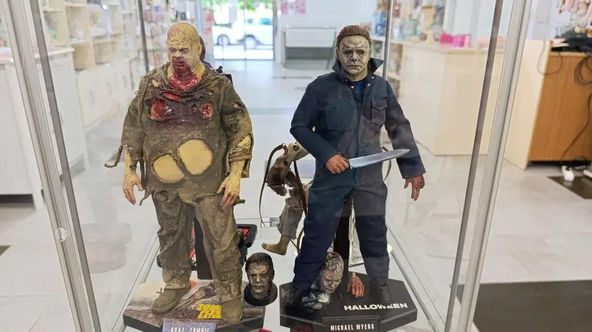 Obras del escultor Jorge Pérez expuestas en Mi tienda Nelybel de León.13