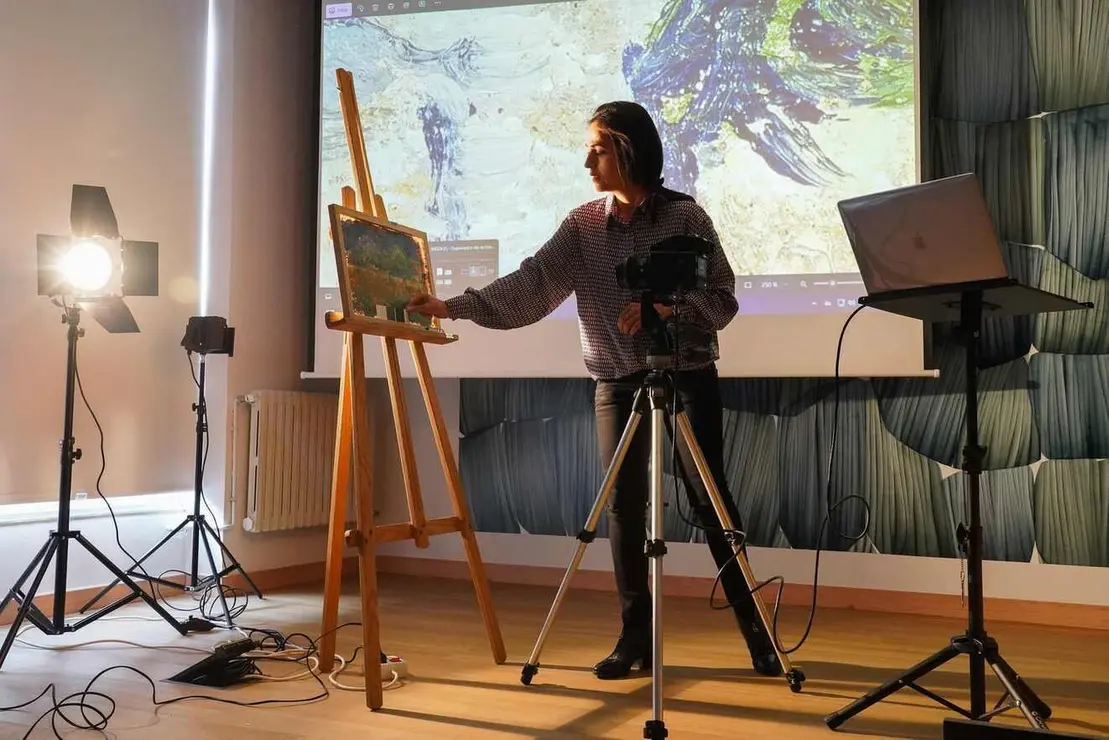 El Laboratorio Digital del Instituto de Humanismo y Tradición Clásica de la Universidad de León presenta un equipo fotográfico de alta resolución para el análisis de obras de arte