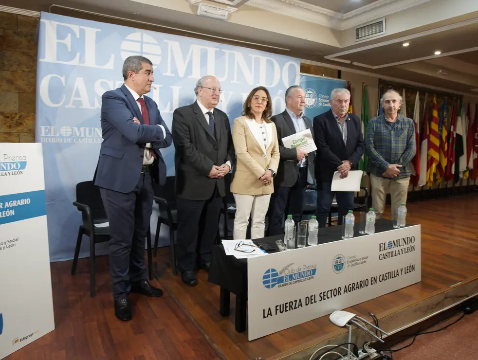 La consejera de Agricultura, Ganadería y Desarrollo Rural, María González Corral, asiste en Ponferrada al Club de Prensa de El Mundo Castilla y León titulado ‘La fuerza del sector agrario en Castilla y León’, organizado por el Consejo Económico y Social de Castilla y León
