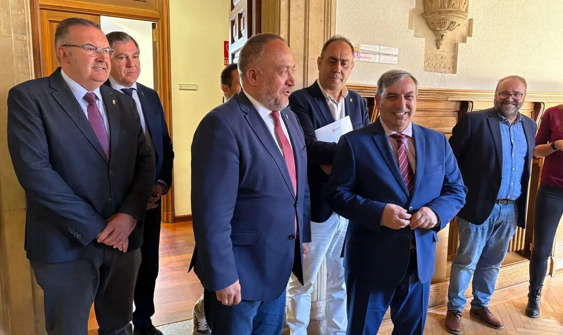 LEÓN+TDT+31