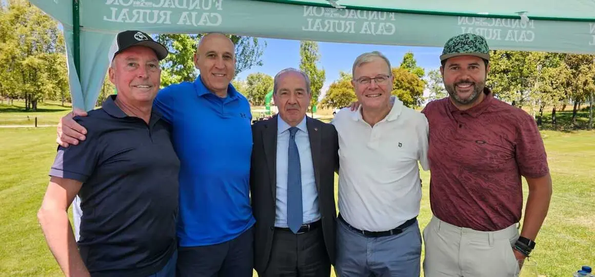 Más de 80 jugadores participan en el V Torneo de Golf Banca Privada Caja Rural en León