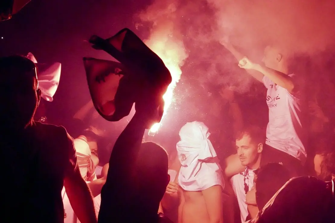 Celebración del ascenso de la Cultural y Deportiva Leonesa en la fuente de Guzmán