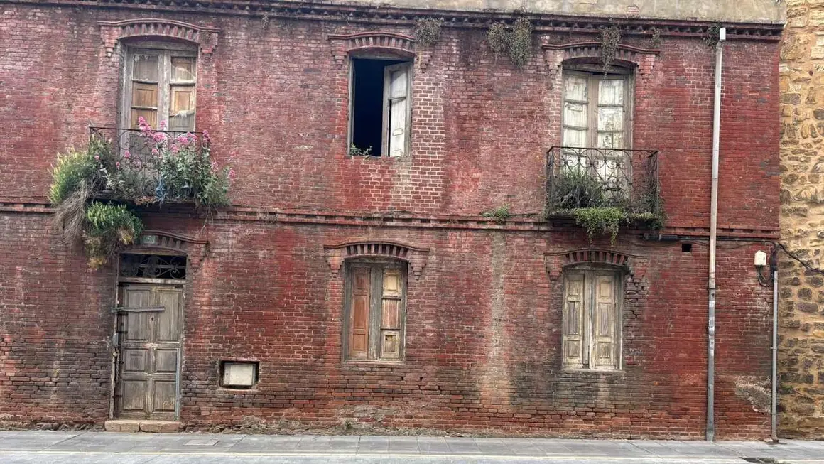 vivienda cubos 16