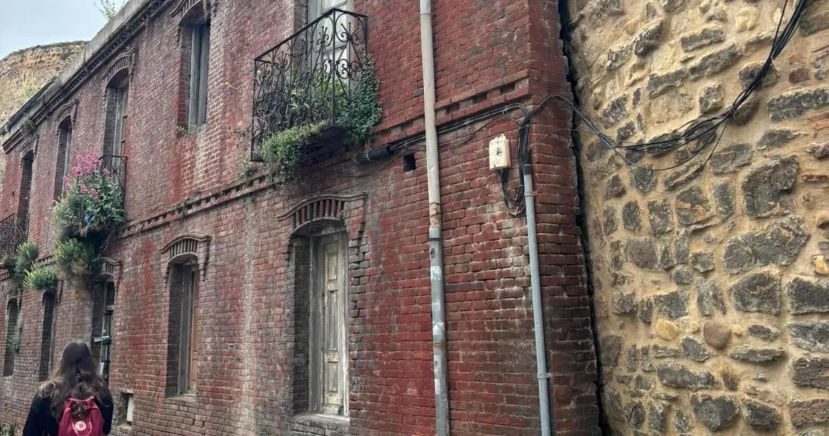 vivienda cubos 18