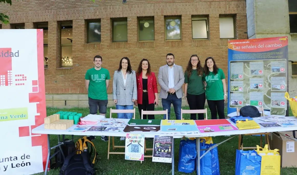 Día Internac Reciclaje en la ULE-01