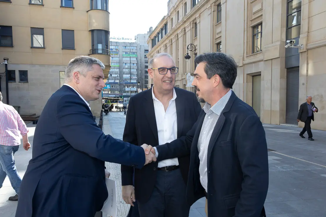 Heraldo oficial (23)