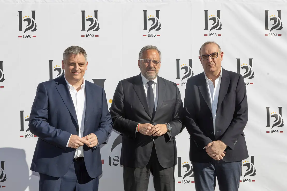 Heraldo oficial (27)