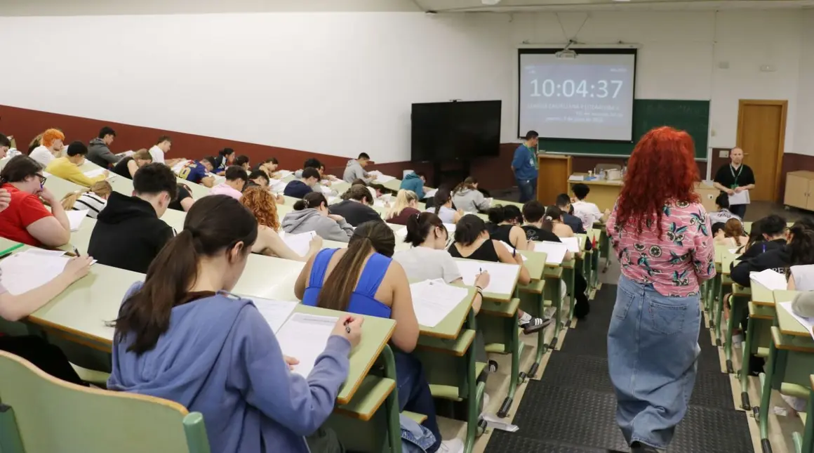 Universidad PAU 13