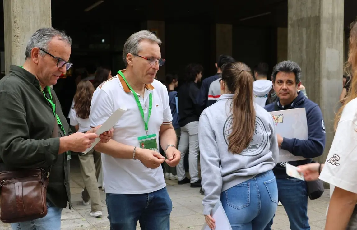 Universidad PAU 125