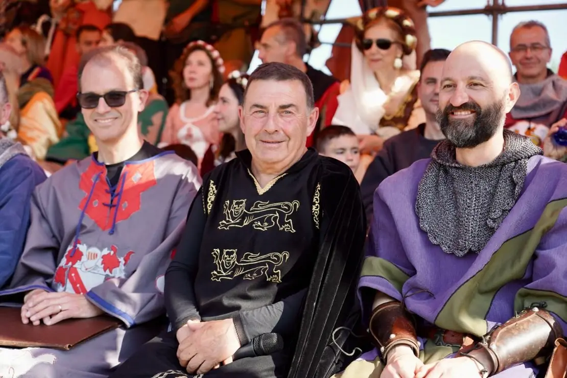 Justas Paso Honroso (6)