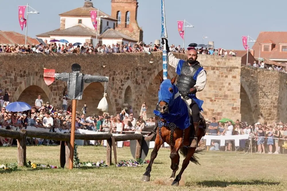Justas Paso Honroso (10)