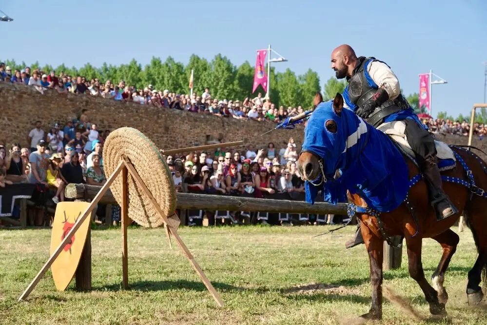 Justas Paso Honroso (13)