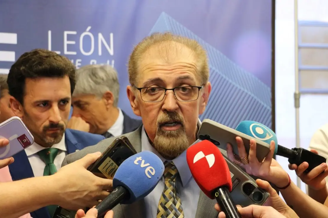 La Universidad de León se sitúa en el epicentro mundial de la aplicación de la IA en la lucha contra el cibercrimen (11)
