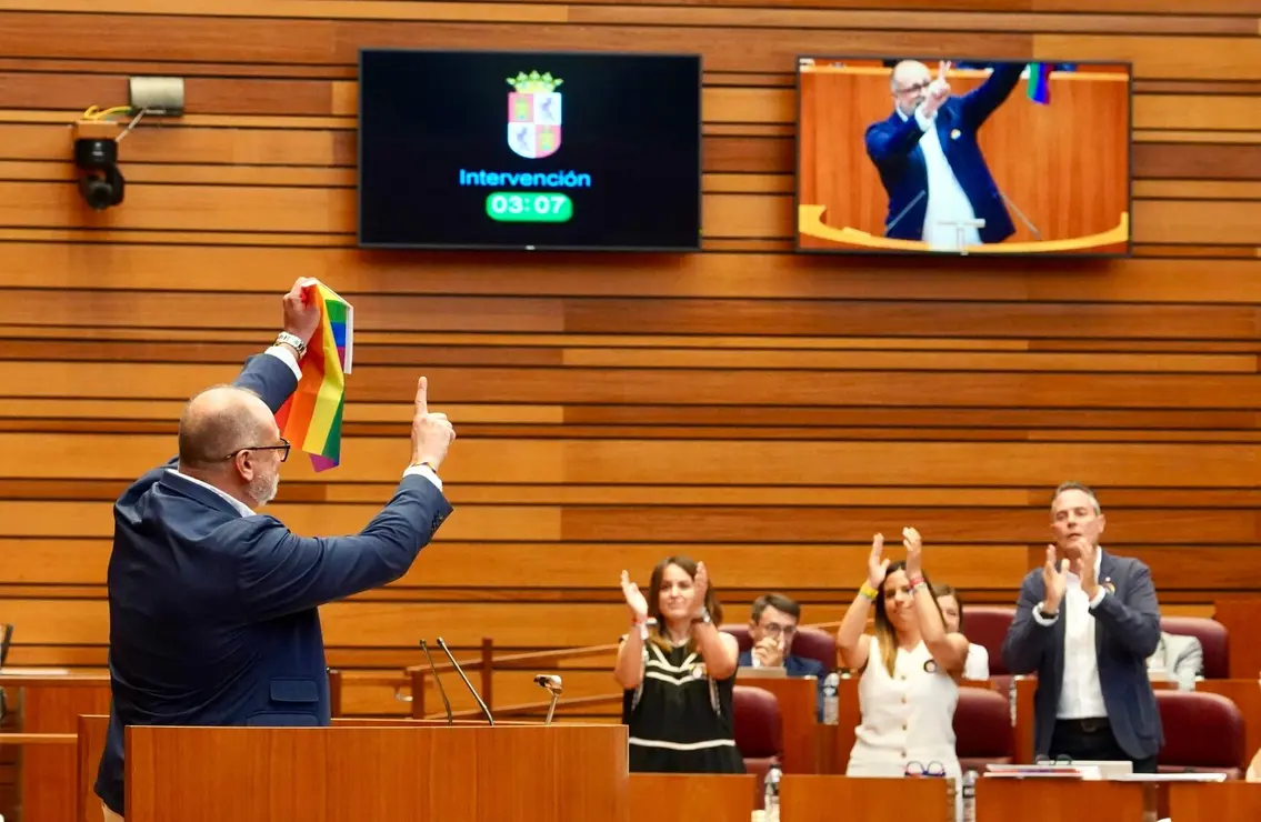 Intervención del procurador socialista Eugenio Miguel  Alcojor