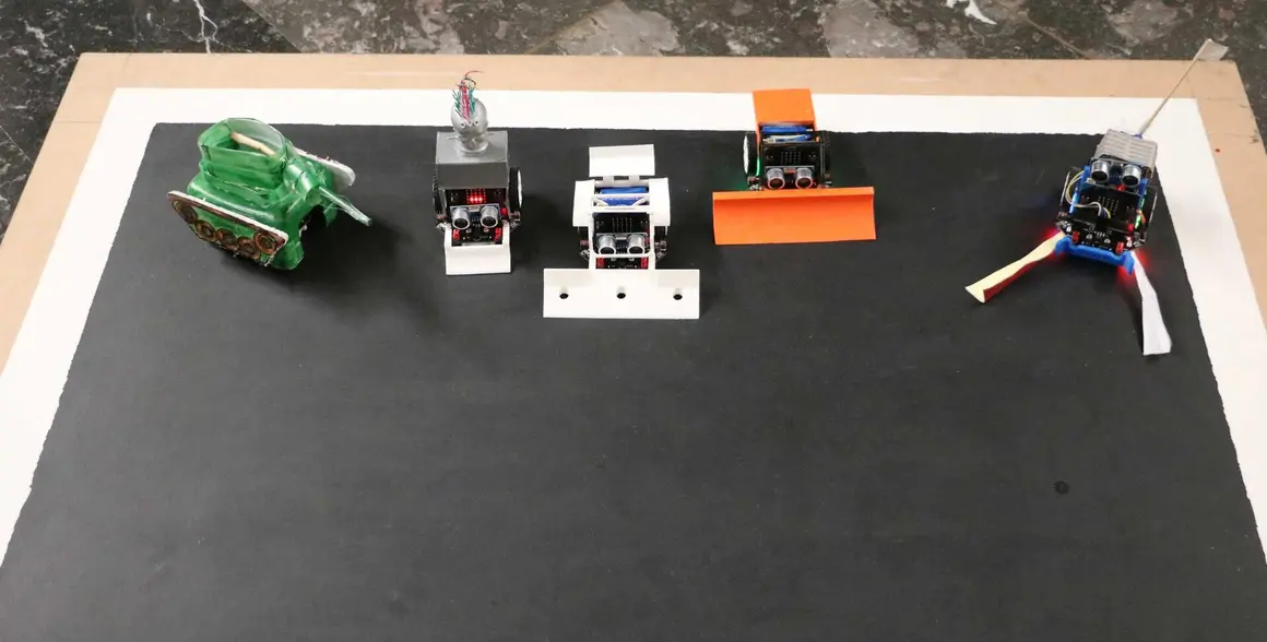 2025-06-04-Robots-11