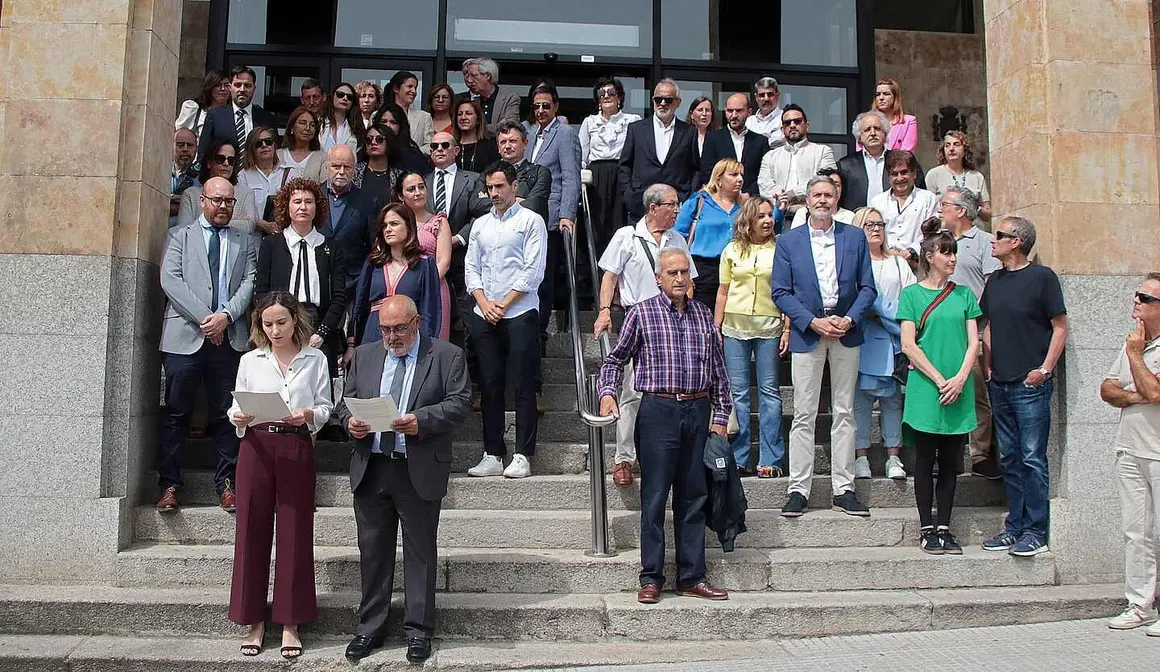 Concentración de jueces y fiscales en León